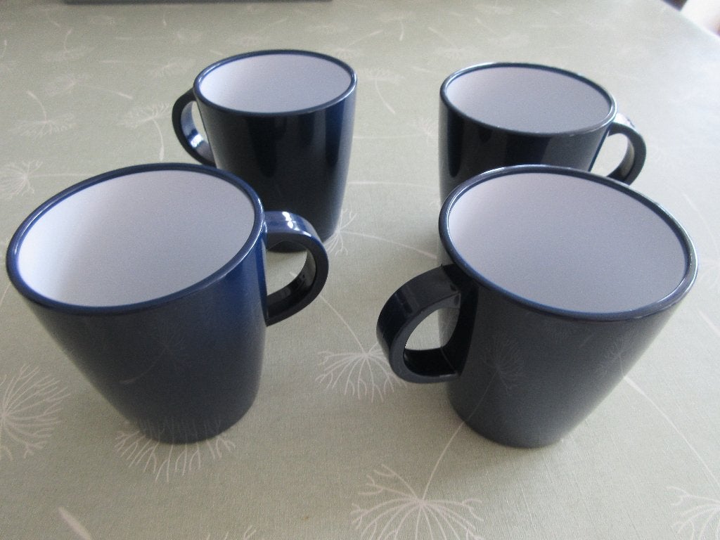 4 antislip koffie tassen voor mobilhome., Enlèvement, Comme neuf