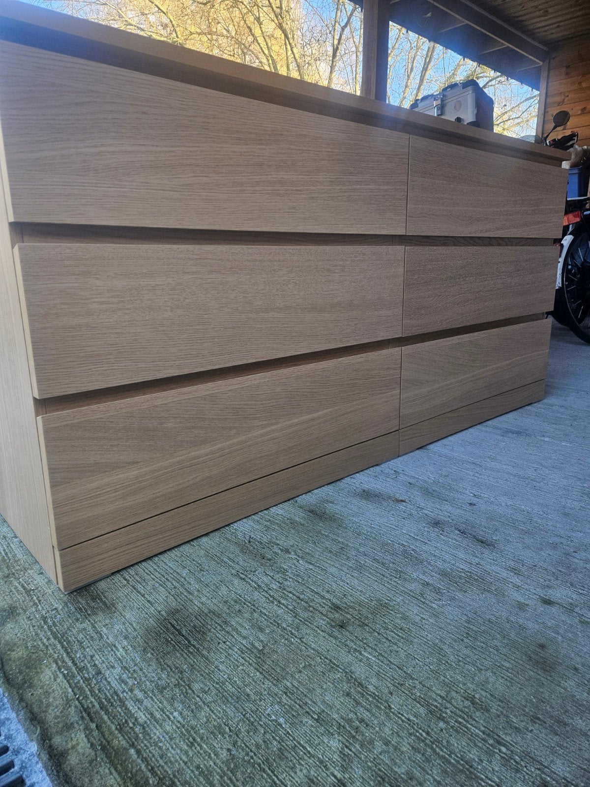 Commode Malm Ikea, Enlèvement
