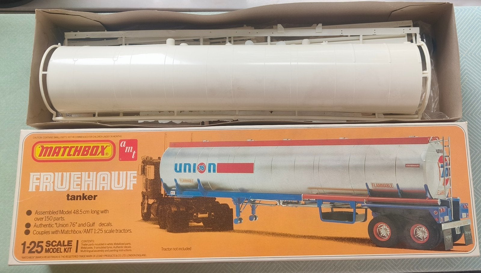 Kit de modèles rétro vintage des années 80 Fruehauf Tanker P, Enlèvement ou Envoi, Neuf, Camion, Autres marques