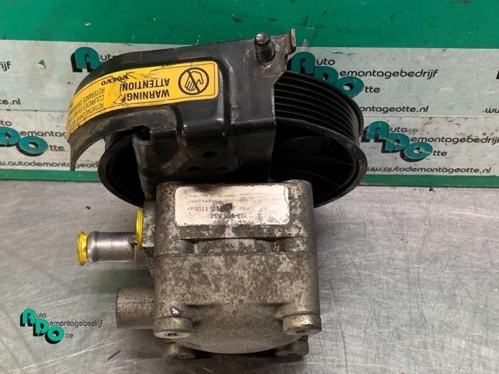 Stuurbekrachtiging Pomp van een Volvo V40, Gebruikt, -, -, Ophalen of Verzenden