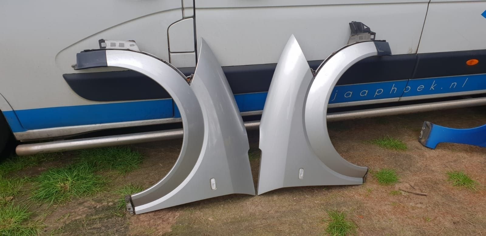 AUDI A2 VOORSCHERMEN LINKS+RECHTS BJ 2006, -, Garde-boue, Utilisé, -