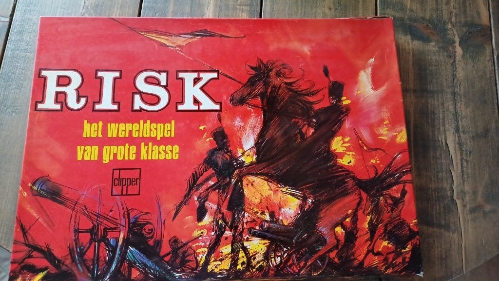 bordspel vintage Risk XXL rode doos editie, Hobby en Vrije tijd, Gezelschapsspellen | Bordspellen, Een of twee spelers, Ophalen of Verzenden