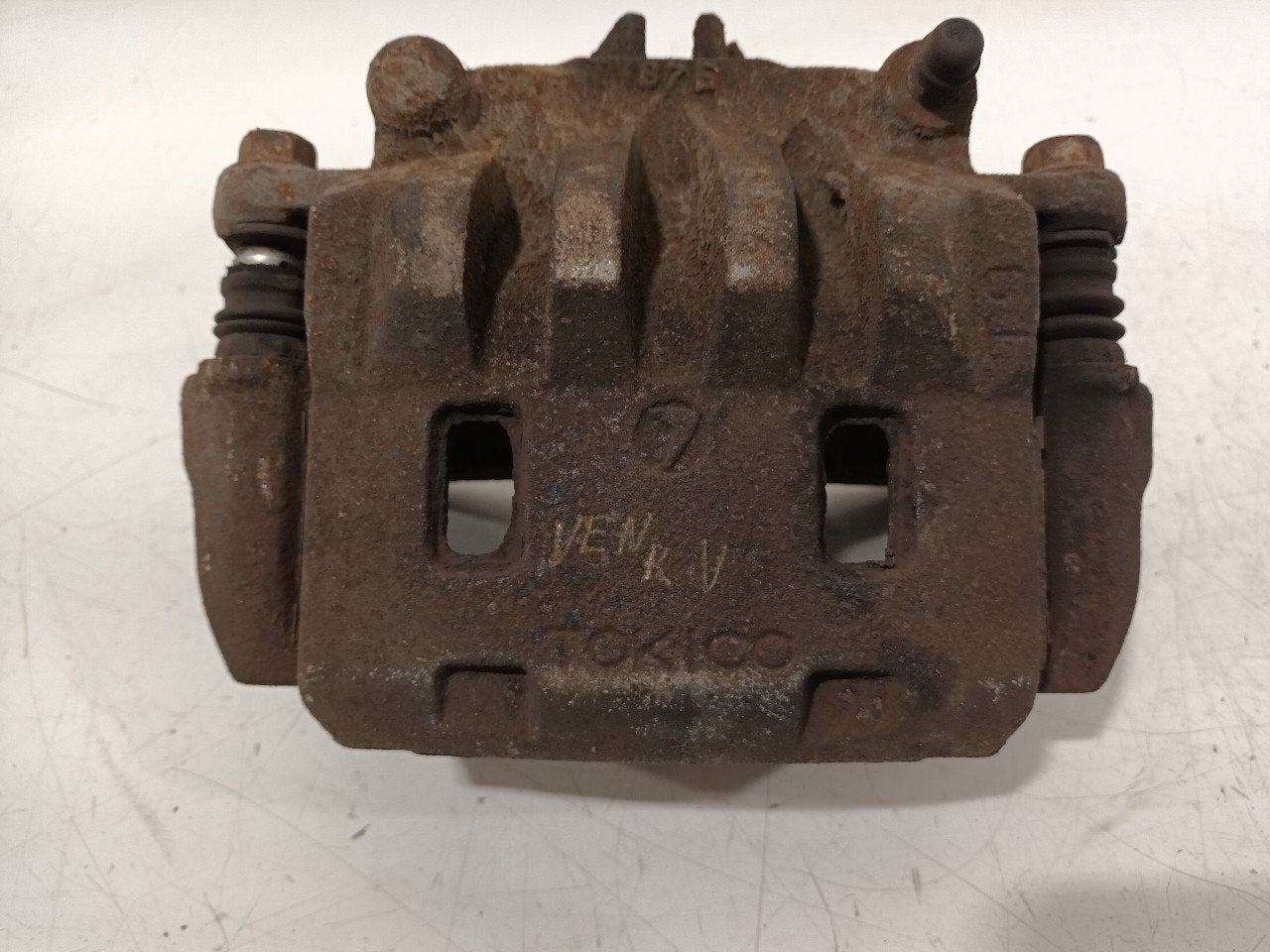 Remklauw rechts voor Subaru Legacy, Subaru, Onderdelen@venauto.nl, Van der Ven Autorecycling B.V., Ettenseweg 76, 4706 PB Roosendaal, The Netherlands