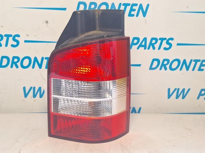 Achterlicht rechts van een Volkswagen Transporter, Gebruikt, -, Volkswagen, -