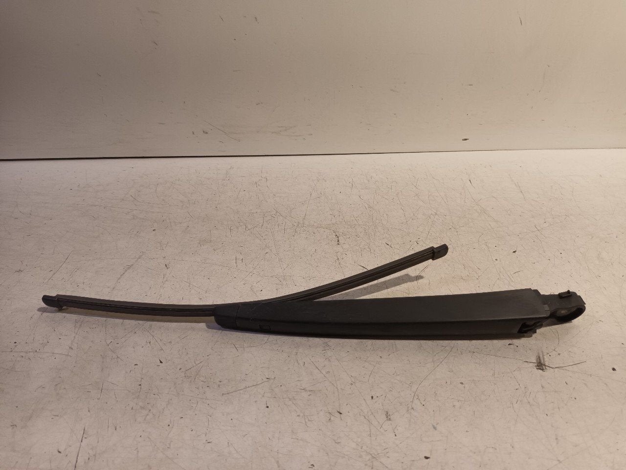 Ruitenwisserarm achterruit Seat Alhambra, Onderdelen@venauto.nl, Van der Ven Autorecycling B.V., Gebruikt, Ettenseweg 76, 4706 PB Roosendaal, The Netherlands