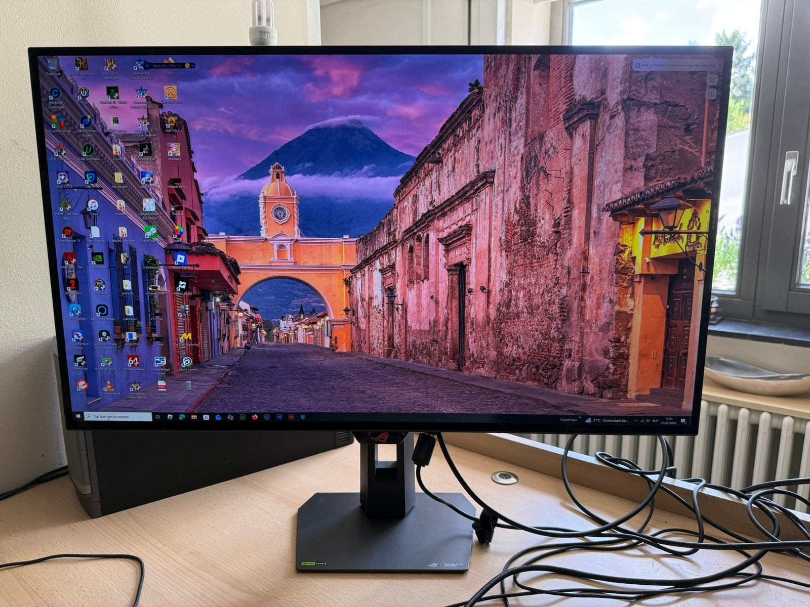 Asus rog 32 oled monitor 4K 165hz, Computers en Software, Monitoren, Ophalen of Verzenden, Zo goed als nieuw