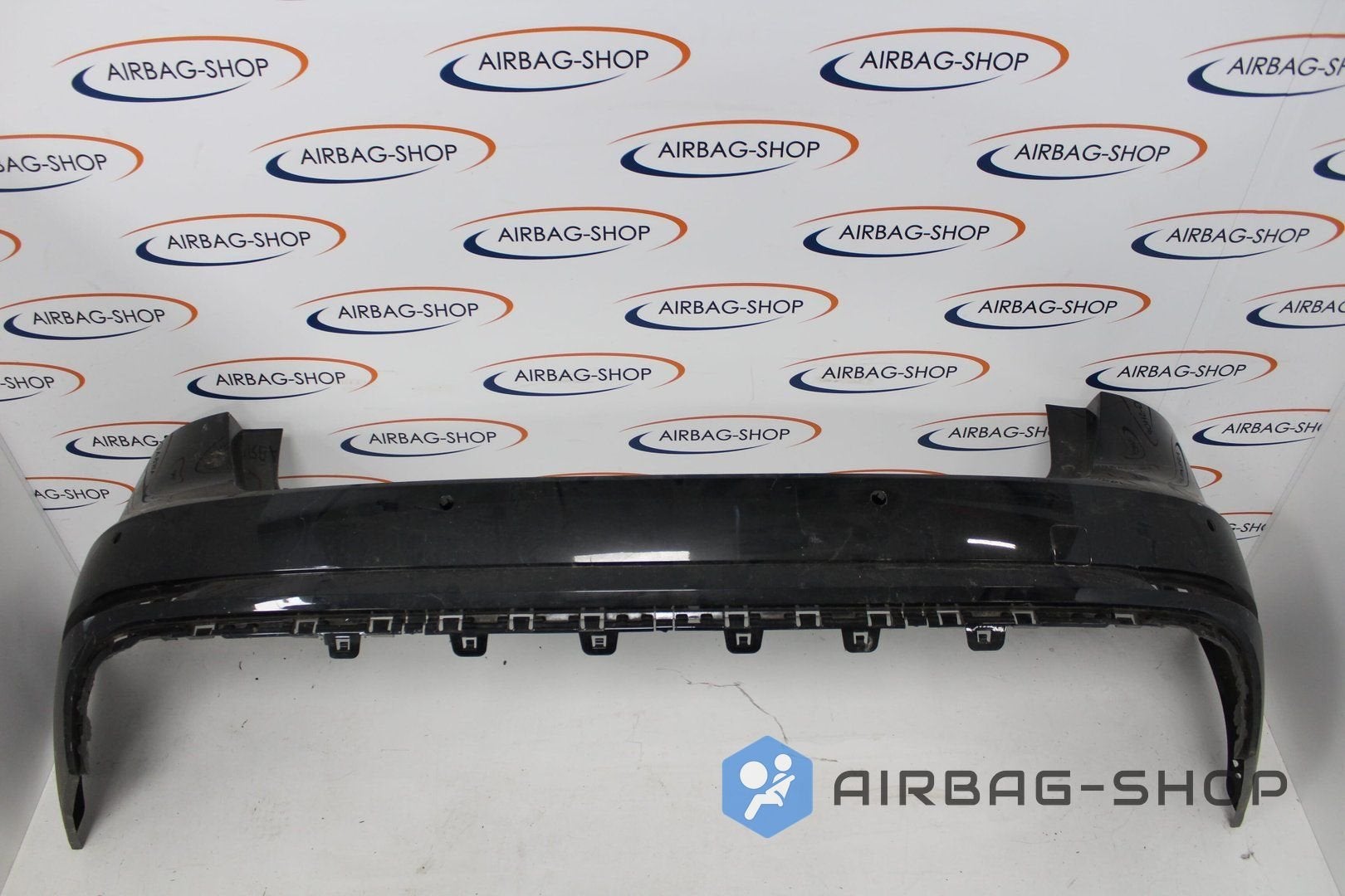 Audi A4 B9 Achterbumper Bumper 4x PDC 8W9807385, Auto-onderdelen, Gebruikt, -, -, Achter