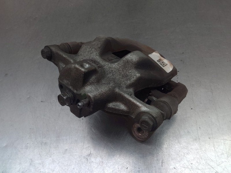 REMKLAUW RECHTS VOOR Toyota Yaris Cross (PB1 / PJ1), Gebruikt, Dhr. M. Roggen, Toyota, Marinus@Japoto.nl
