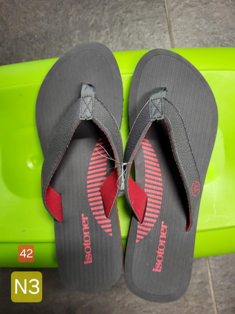 Tongs Homme de la marque ISOTONER, Enlèvement ou Envoi