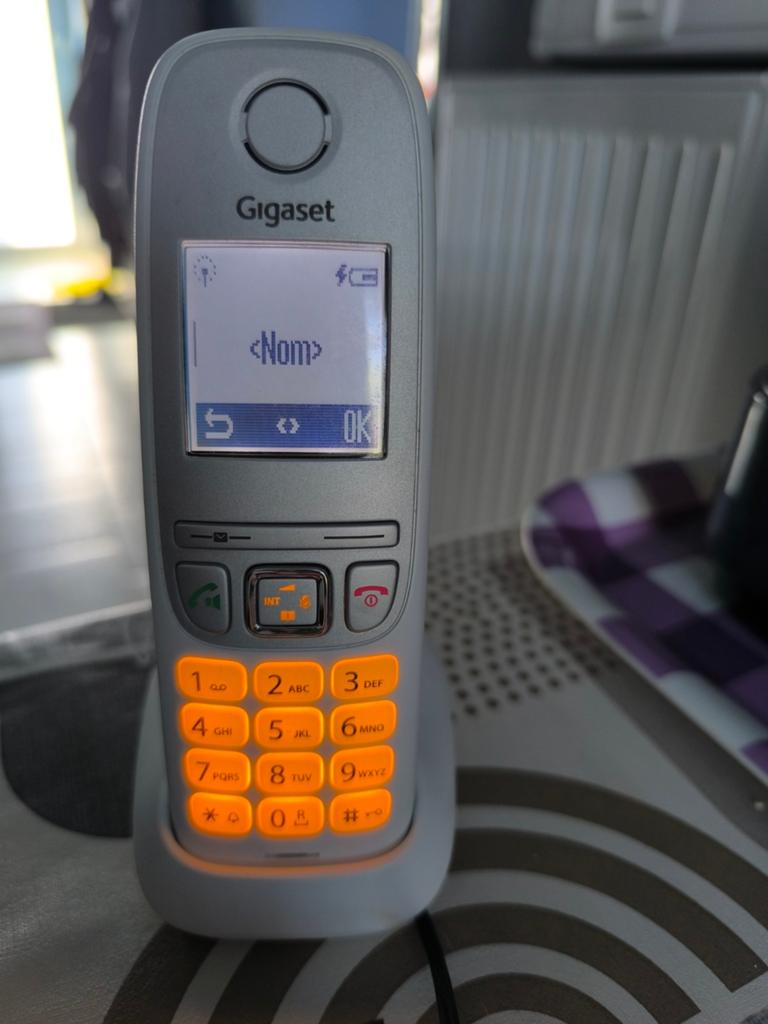 A vendre toute sorte d'affaires, Télécoms, Téléphones fixes | Combinés & sans fil, Enlèvement ou Envoi