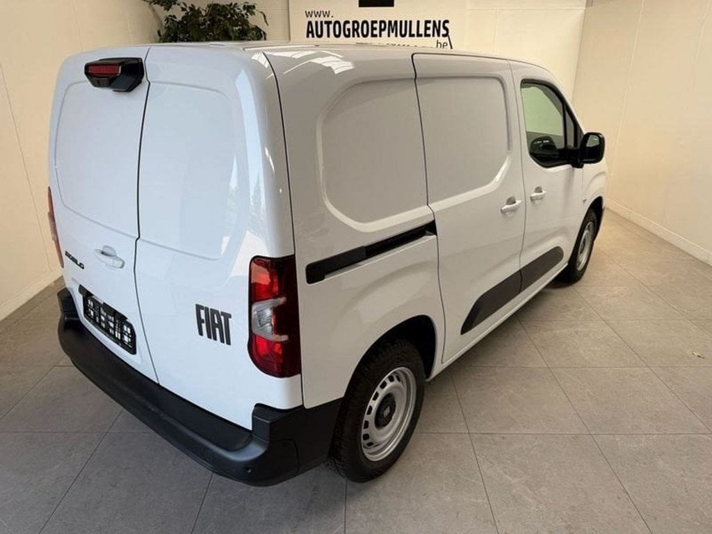 Fiat Doblo BlueHDi S&S L1, Monovolume, 140 g/km, https://public.car-pass.be/vhr/55e4ea0f-b598-464b-8bdf-d6643738d507, Wit