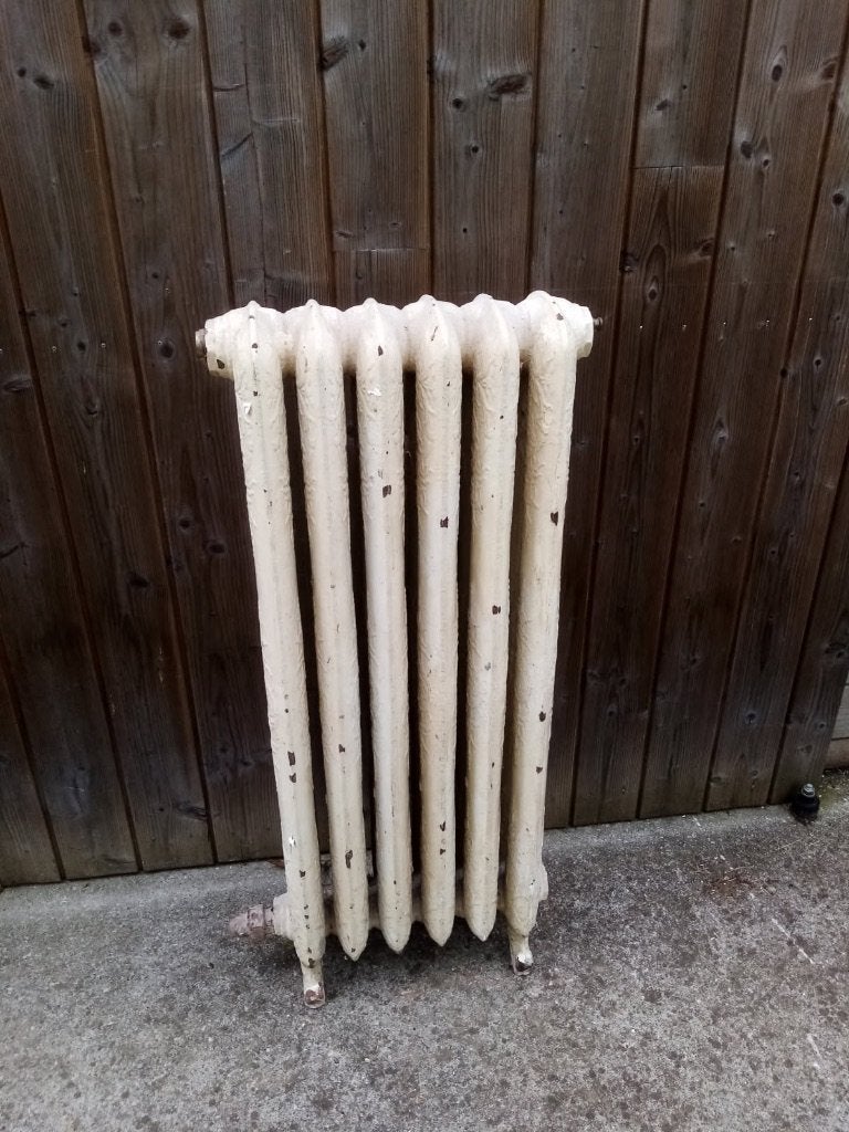 ANCIEN RADIATEUR FLEURI, Enlèvement