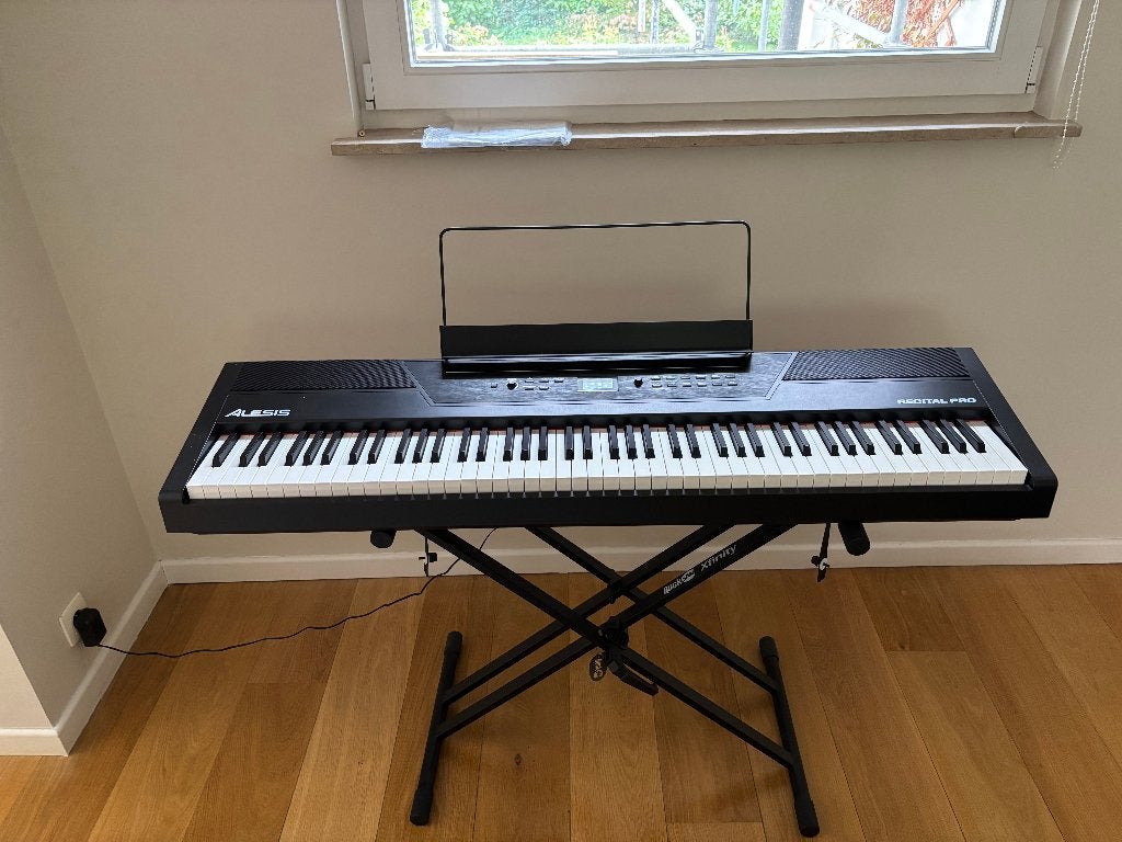 Piano électrique Alesis Recital Pro, Musique & Instruments, Pianos, Comme neuf, Digital, Enlèvement, Piano