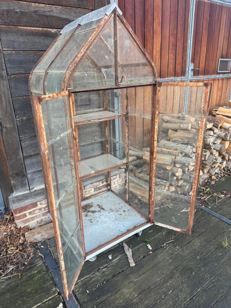Solden prijs serre, Gebruikt, Muurkas, Ophalen, Staal