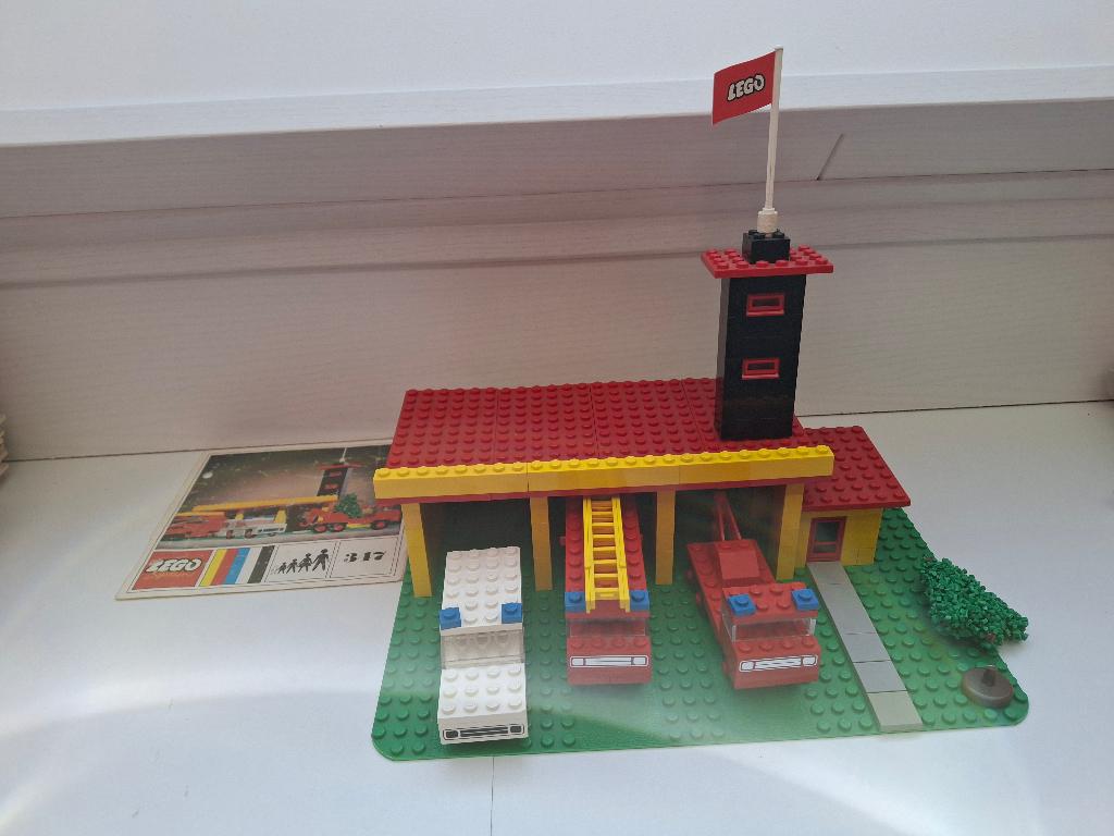lego 347 Fire station 1970, Kinderen en Baby's, Speelgoed | Duplo en Lego, Lego, Compleet, LEGOLAND, Ophalen of Verzenden