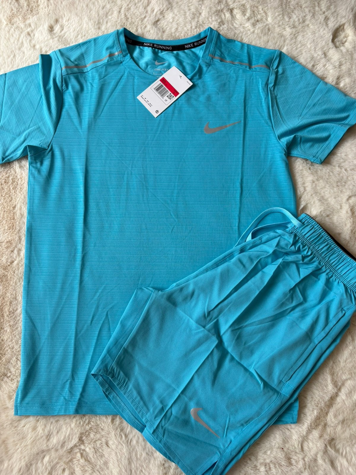 Ensemble nike bleu, Neuf, Enlèvement ou Envoi, Général, Nike