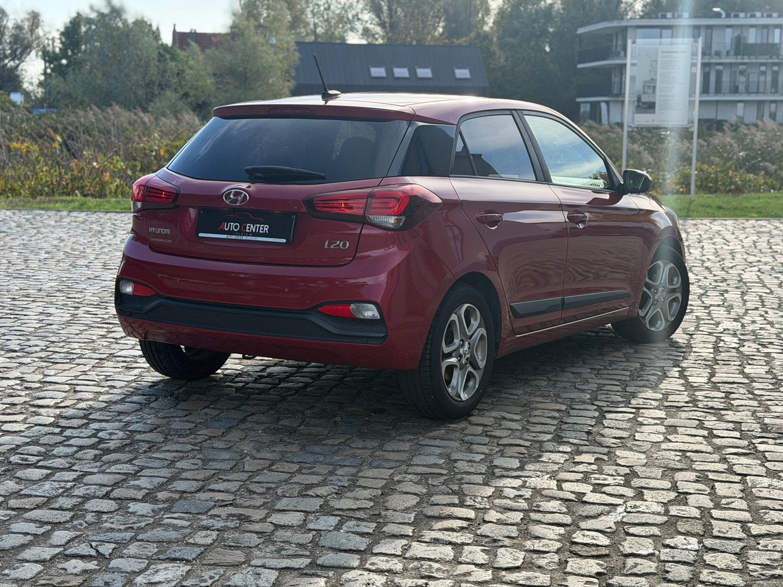 Hyundai i20/ 2019 / 20.000km / garantie / camera / carplay, Auto's, Euro 6, Bedrijf, https://public.car-pass.be/vhr/06523030-1703-4357-a53f-e03d8131760c