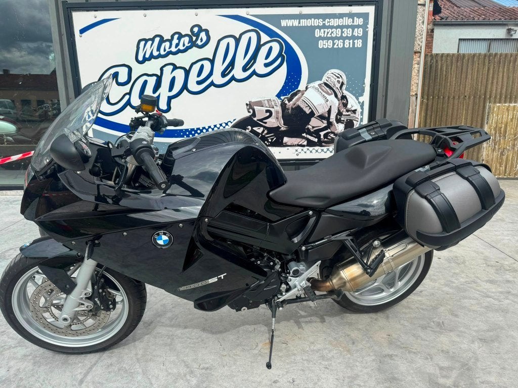 BMW	F800ST, Entreprise, Plus de 35 kW, 800 cm³