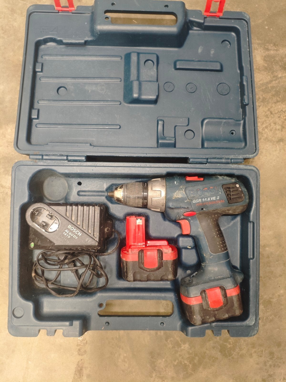 Bosch schroefmachine, Ophalen