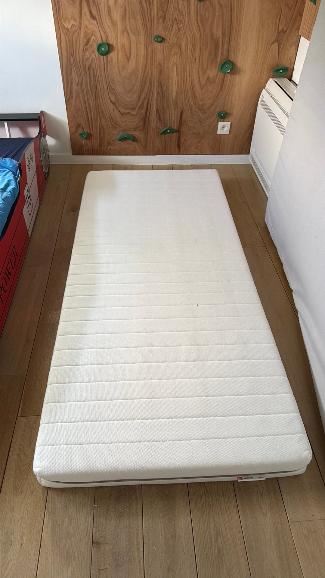 Matras 90x200cm, Huis en Inrichting, Slaapkamer | Matrassen en Bedbodems, Ophalen, Zo goed als nieuw, Matras