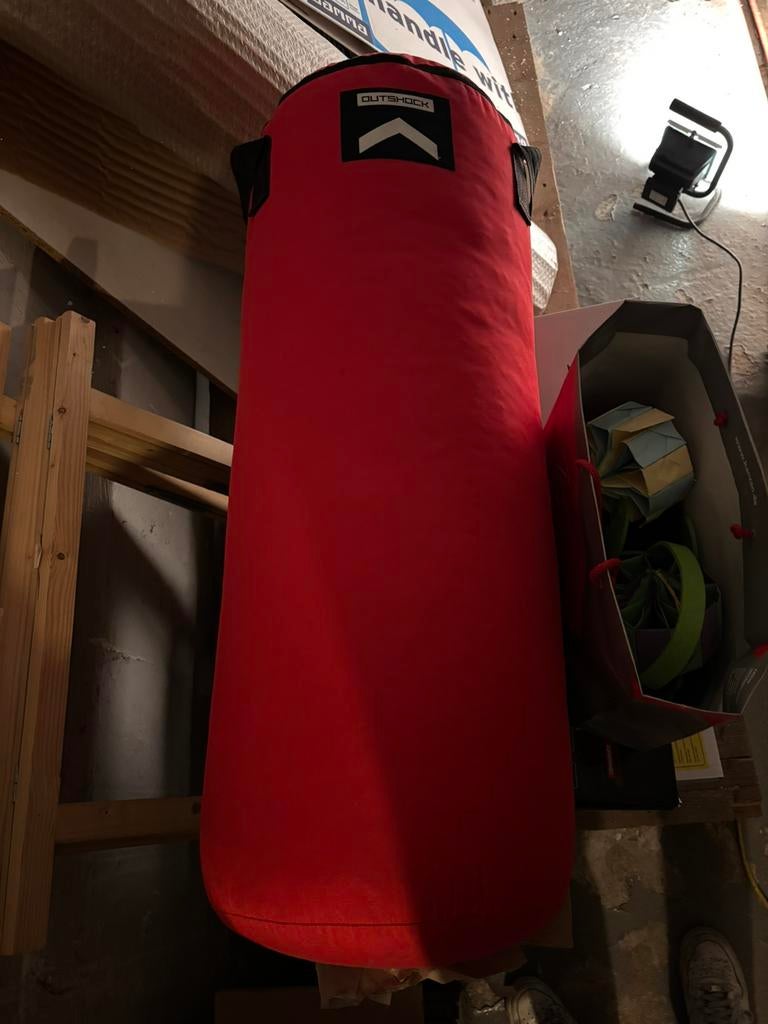 outshock bokszak, Enlèvement, Comme neuf, Sac de boxe