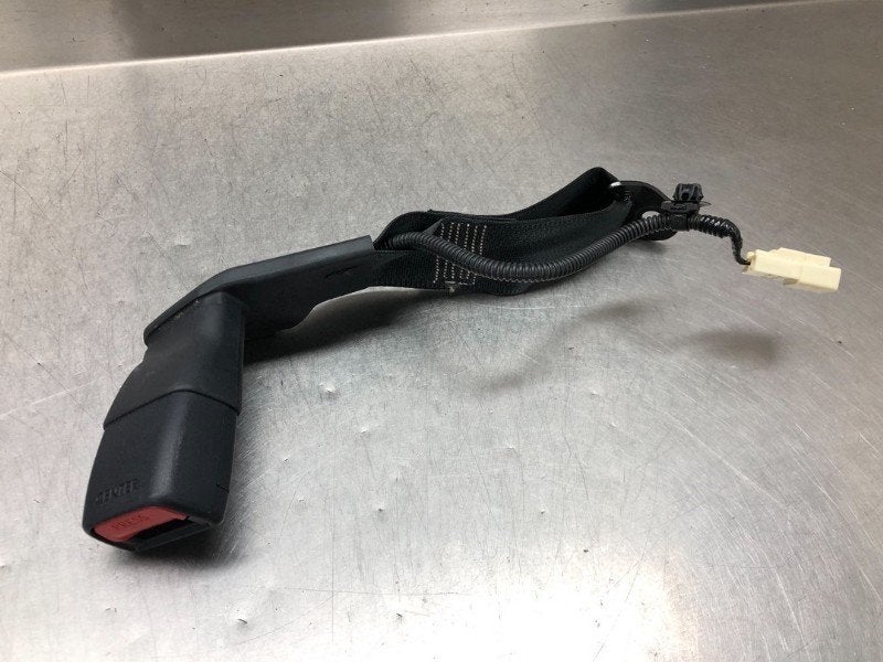 BOUCLE DE CEINTURE CENTRE ARRIÈRE Toyota RAV4 (A4), Utilisé, Toyota