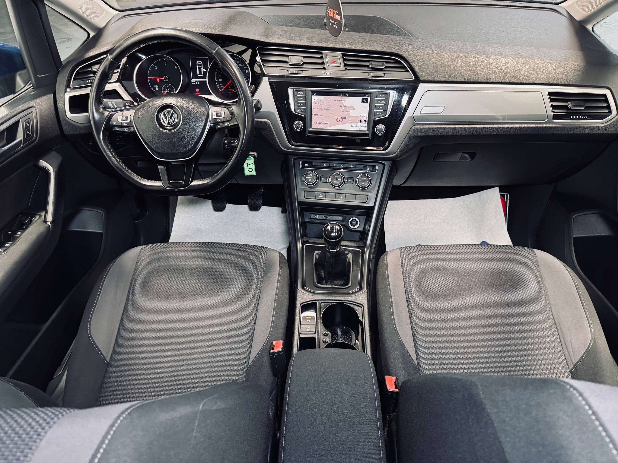 Volkswagen Touran Touran 1.6 TDi SCR, Tres propre, Garantie, Euro 6, 5 portes, 1598 cm³, 4 cylindres