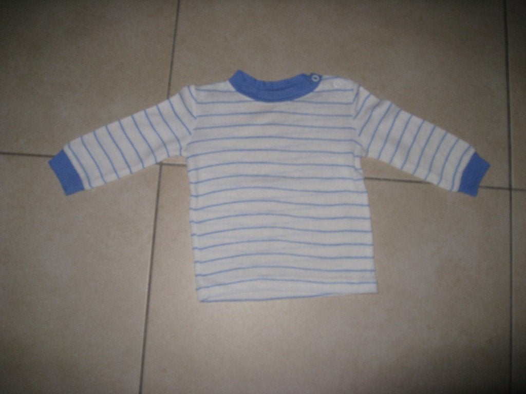 trui + T-shirt maat 80, Kinderen en Baby's, Ophalen of Verzenden, Gebruikt, Jongetje
