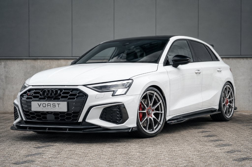 Audi S3 8Y Quattro Sportback-429pk Panorama/Bang&Oluf/Maxton, Auto's, Automaat, S3, Euro 6, Wit