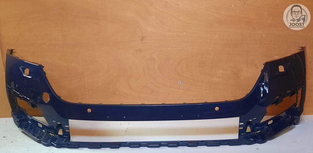Voorbumper orgineel Skoda Octavia Scout v.a 2020 5E3807221J, Gebruikt, -, Voor, Ophalen of Verzenden