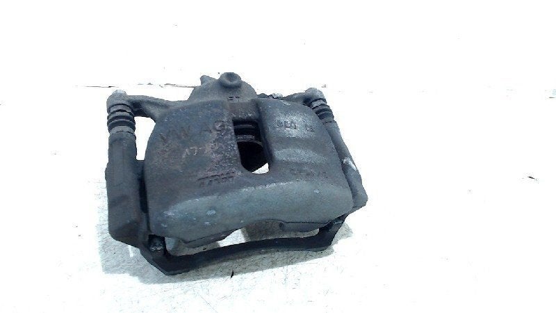 Remklauw links voor Volkswagen Golf, Onderdelen@venauto.nl, Van der Ven Autorecycling B.V., Ettenseweg 76, 4706 PB Roosendaal, The Netherlands