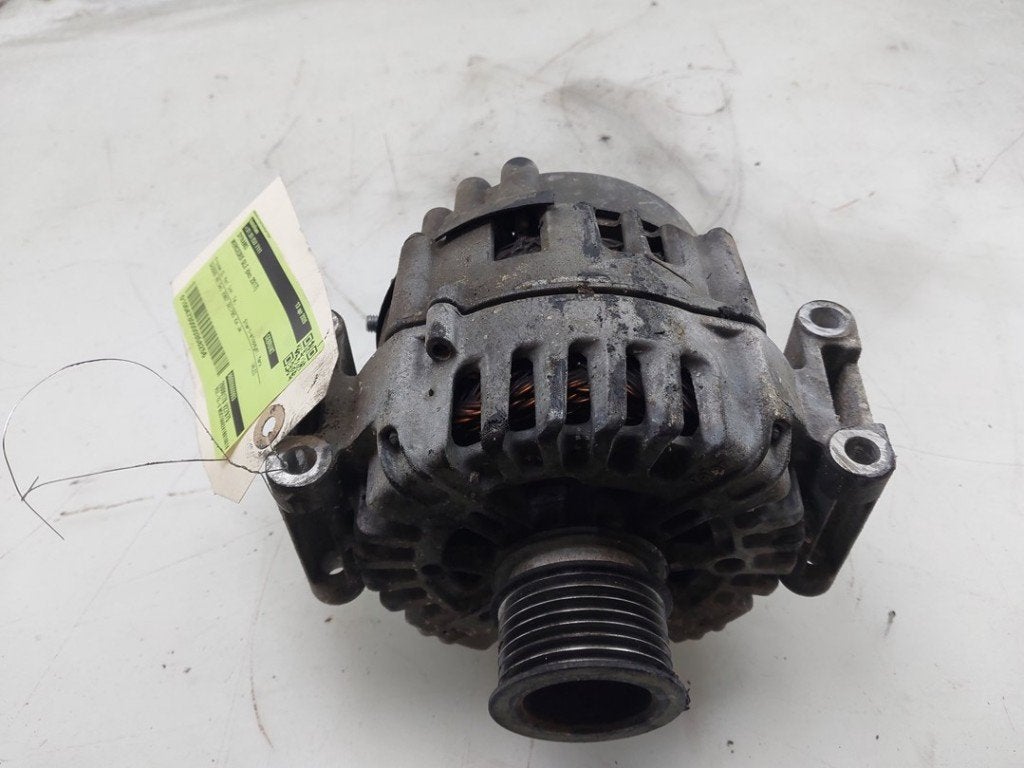 DYNAMO V-Snaar GLE (W166) (|A0009060903|A000906090380|), Gebruikt, Valeo, Mercedes-Benz, 100, rue de Courcelles
75017  Paris, FR