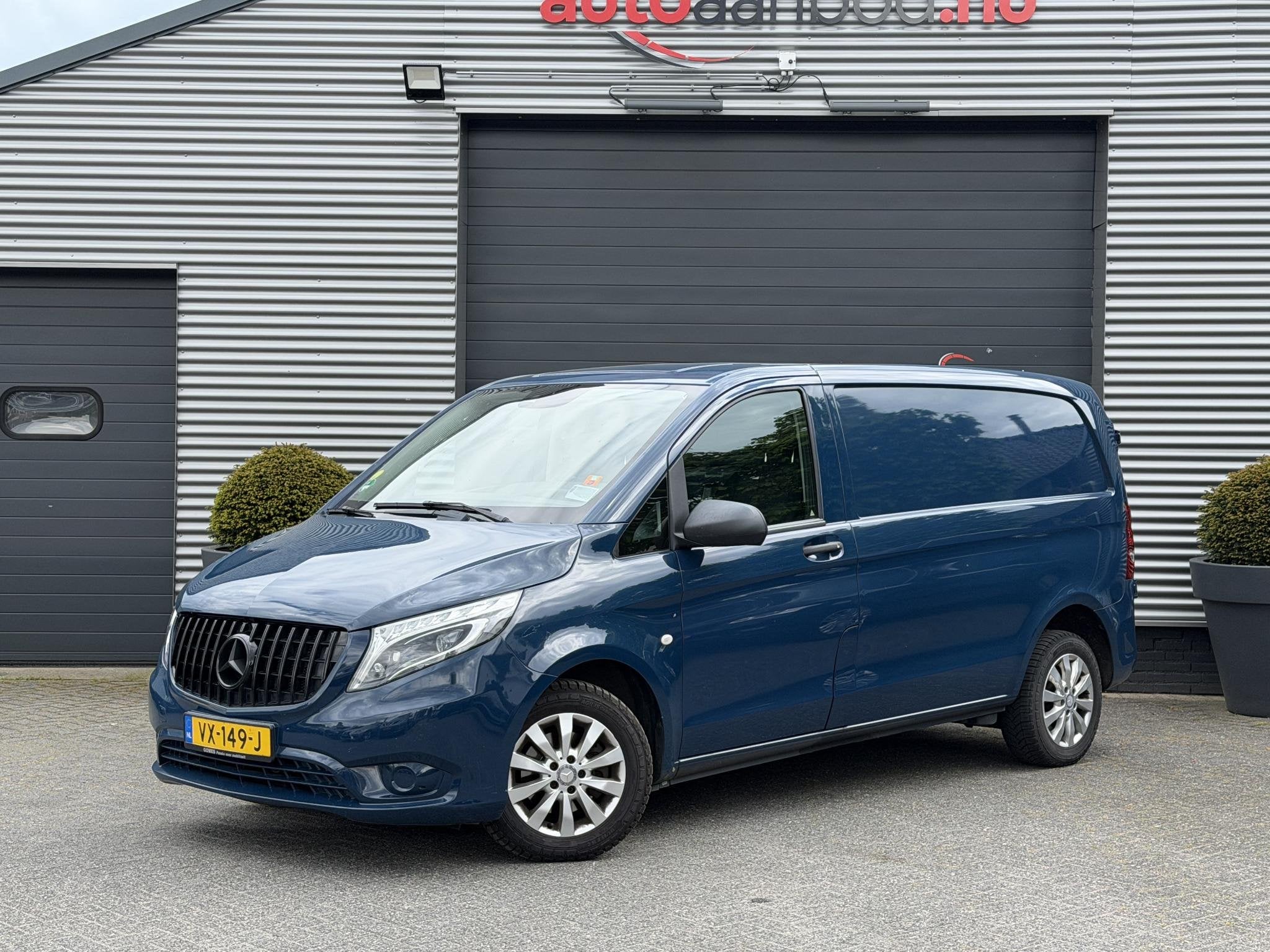Mercedes-Benz Vito 114 CDI Lang | Trekhaak | Cruise Control, Auto's, Gebruikt, Start-stop-systeem, 136 pk, Mercedes-Benz