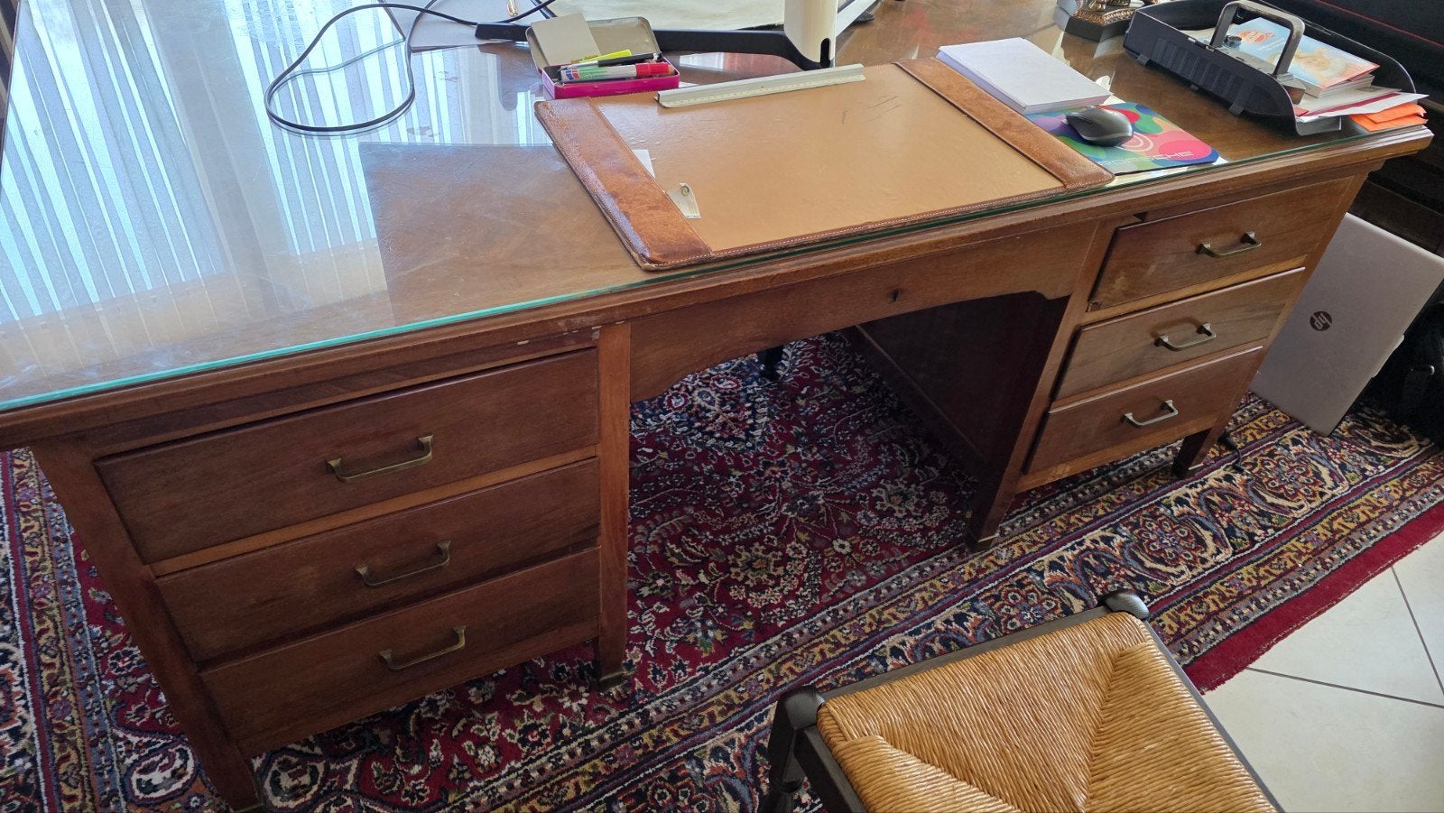 Zeer mooi antiek bureau, 180 cm, Comme neuf, Enlèvement, Brun