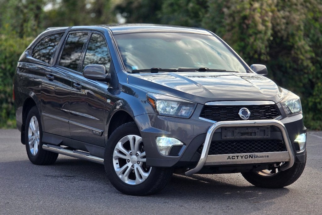 SSANGYONG Actyon Sports  2.2 Diesel  178ch - 02/2017  Euro 6, Auto's, Bedrijf, Vierwielaandrijving, SUV of Terreinwagen, Zilver of Grijs