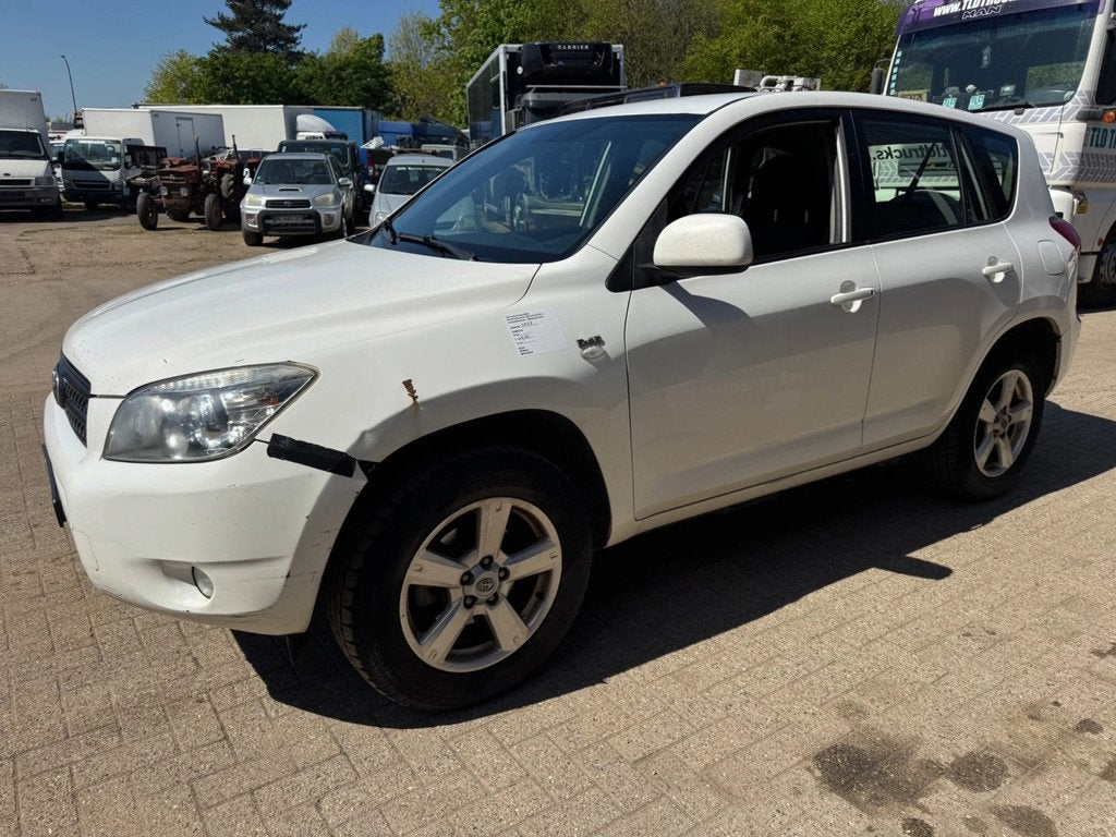 Toyota RAV4 *AIRCO-BELGIAN ORIGINE-5DOORS* (bj 2007), Auto's, Toyota, 100 kW, Gebruikt, 136 pk, Wit