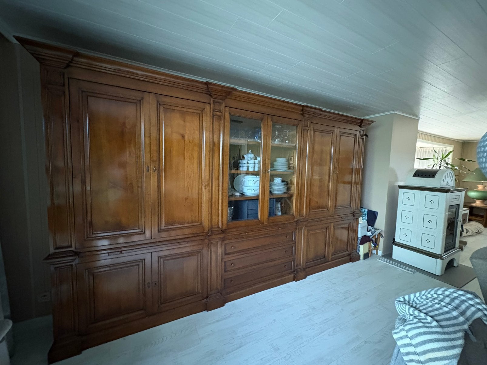 Grand meuble buffet vitrine en bois de cerisier français, Enlèvement, Comme neuf, Cerisier