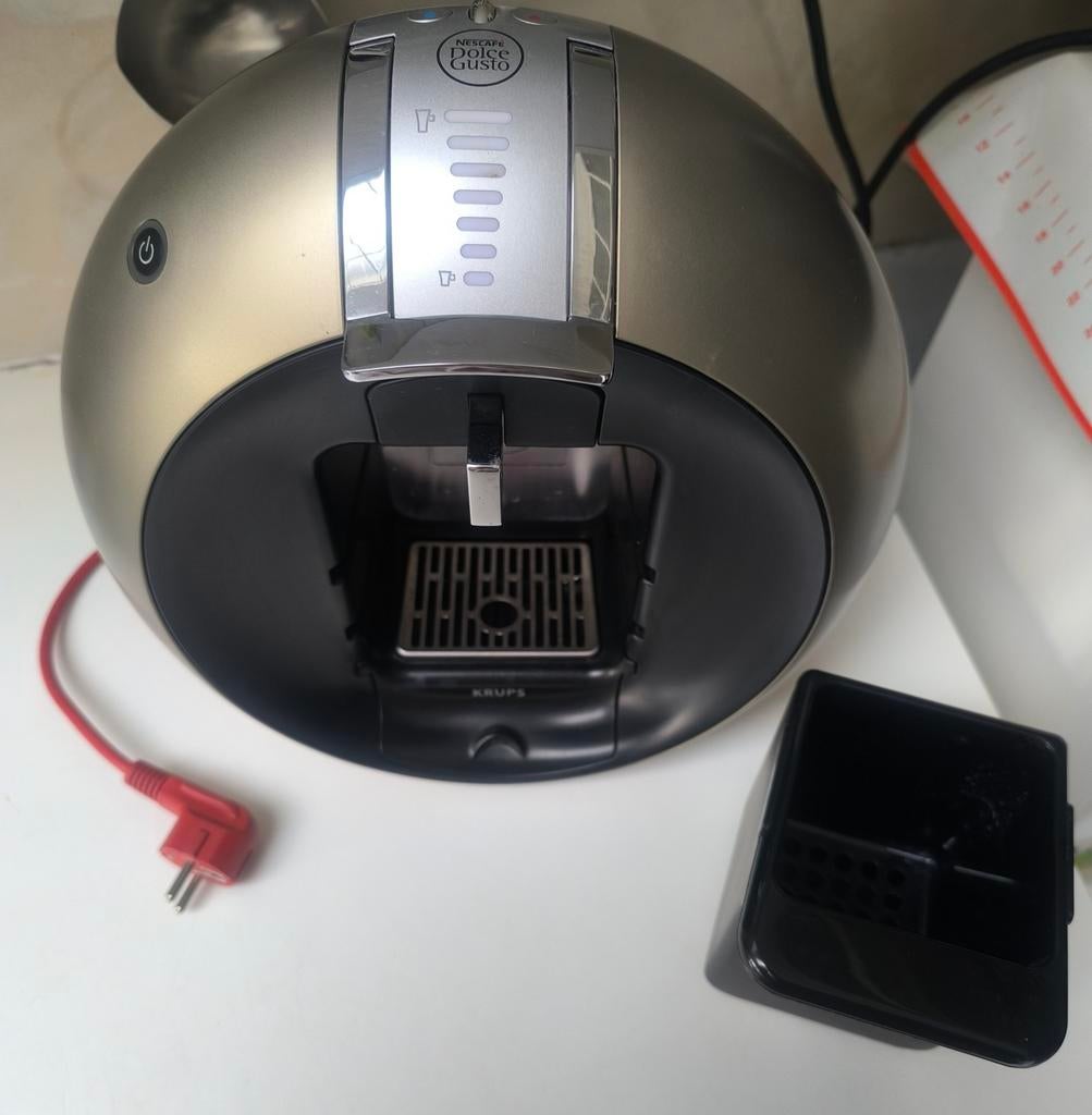 Cafetière dolce gusto, Enlèvement ou Envoi, Utilisé