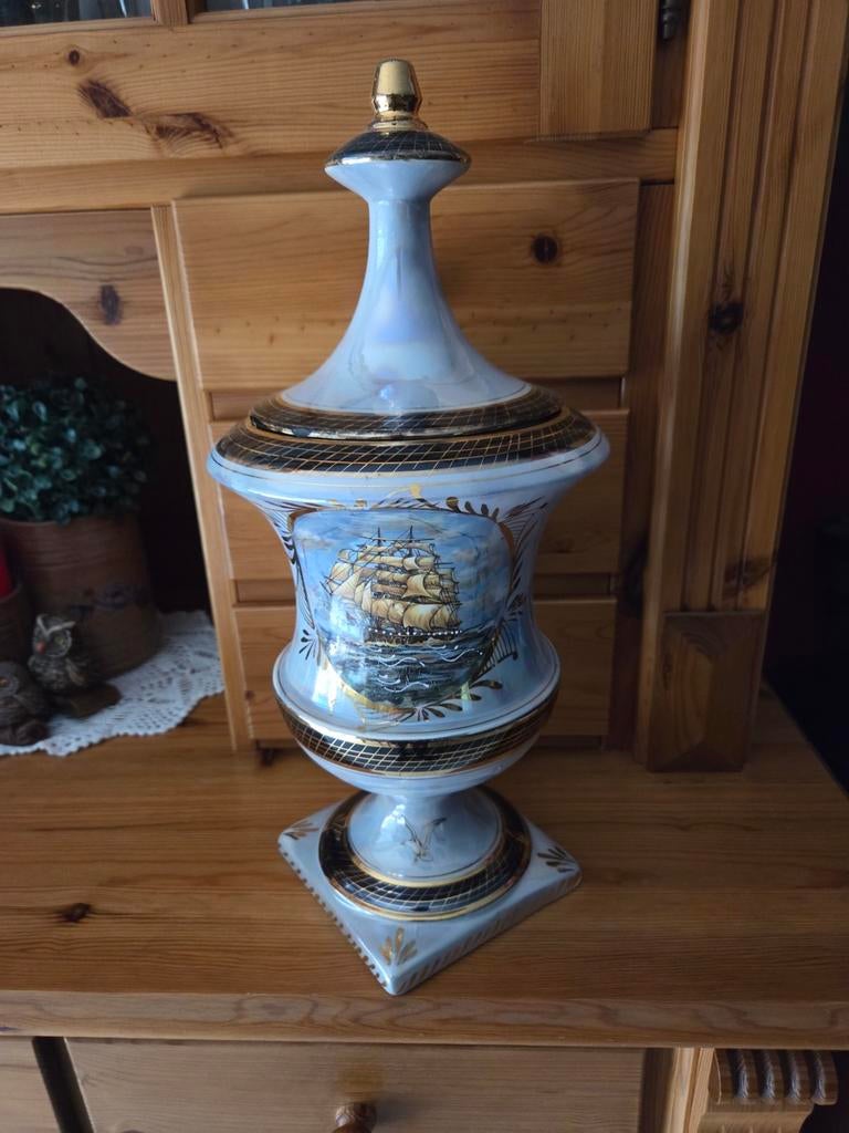 Vaas van Hubert Bequet Quaregnon, Antiek en Kunst, Ophalen of Verzenden