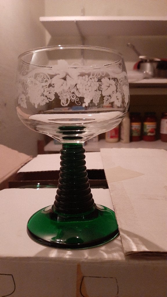 12 verres à vin Luminarc Römer 27 cl - Pied vert, Enlèvement, Comme neuf, Autres types