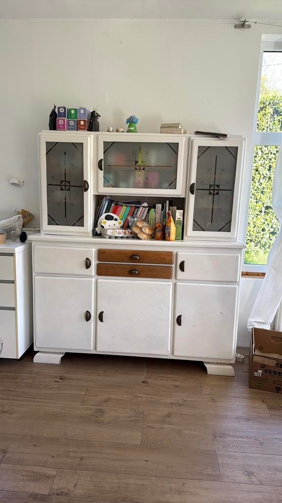 Buffet Mado, Huis en Inrichting, Kasten | Buffetkasten, Gebruikt, 150 tot 200 cm, 150 tot 200 cm, 25 tot 50 cm, Met lade(s), Met deur(en)