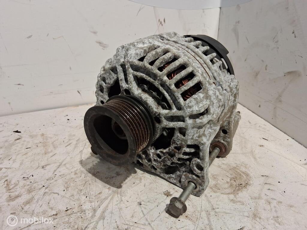 Dynamo Vw New Beetle 1.6 ('98-'10) 06A903026, Enlèvement ou Envoi, Volkswagen, Utilisé, Volkswagen