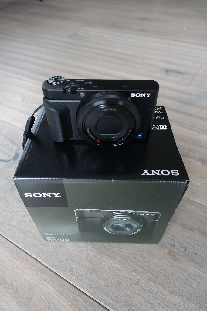 Sony RX100 (Mark 1), Audio, Tv en Foto, Accu, Beeldstabilisatie, Ophalen of Verzenden, Zo goed als nieuw