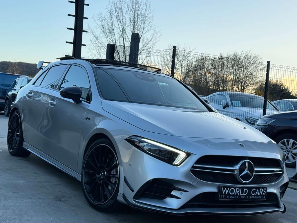 Mercedes-Benz A-Klasse 35 AMG 4-Matic AERO TOIT PANO COCKPIT, Autos, Entreprise, 2080 kg, Noir, Automatique