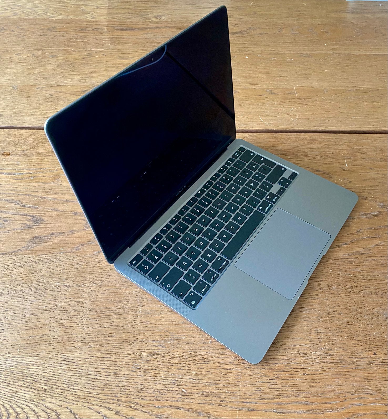 Apple MacBook Air M1 2020 Defect scherm (A2337) Space Gray, Computers en Software, Apple Macbooks, Gebruikt, MacBook Air, 13 inch