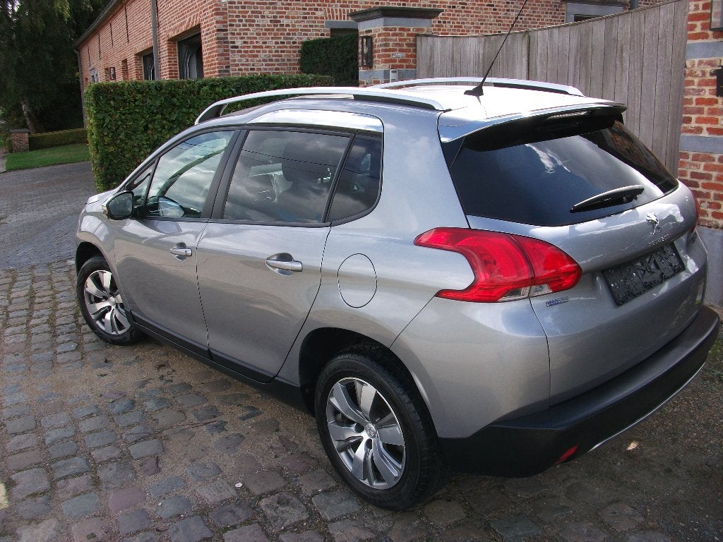 Peugeot 2008 1.2 Benz,Reeds Gekeurd VVK,distribriem vervang., Auto's, Voorwielaandrijving, Dealer onderhouden, Euro 6, 1199 cc