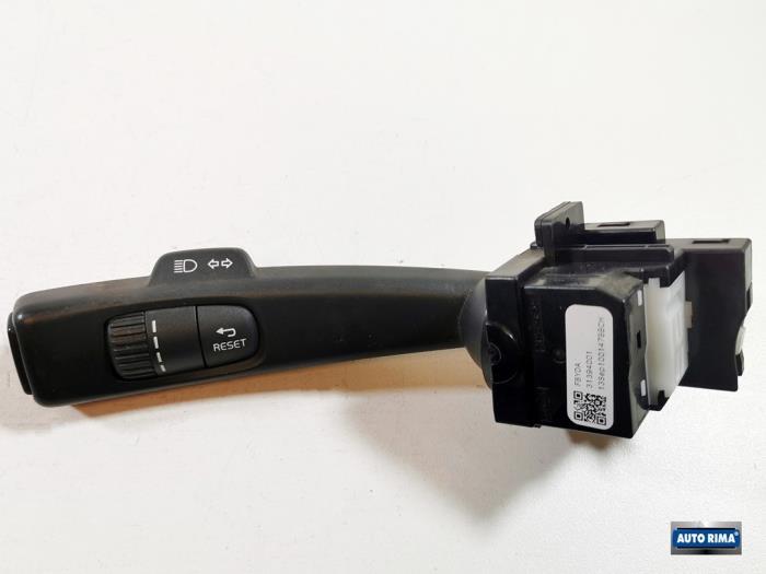 Richtingaanwijzer Schakelaar van een Volvo V60, Gebruikt, -, -, Ophalen of Verzenden