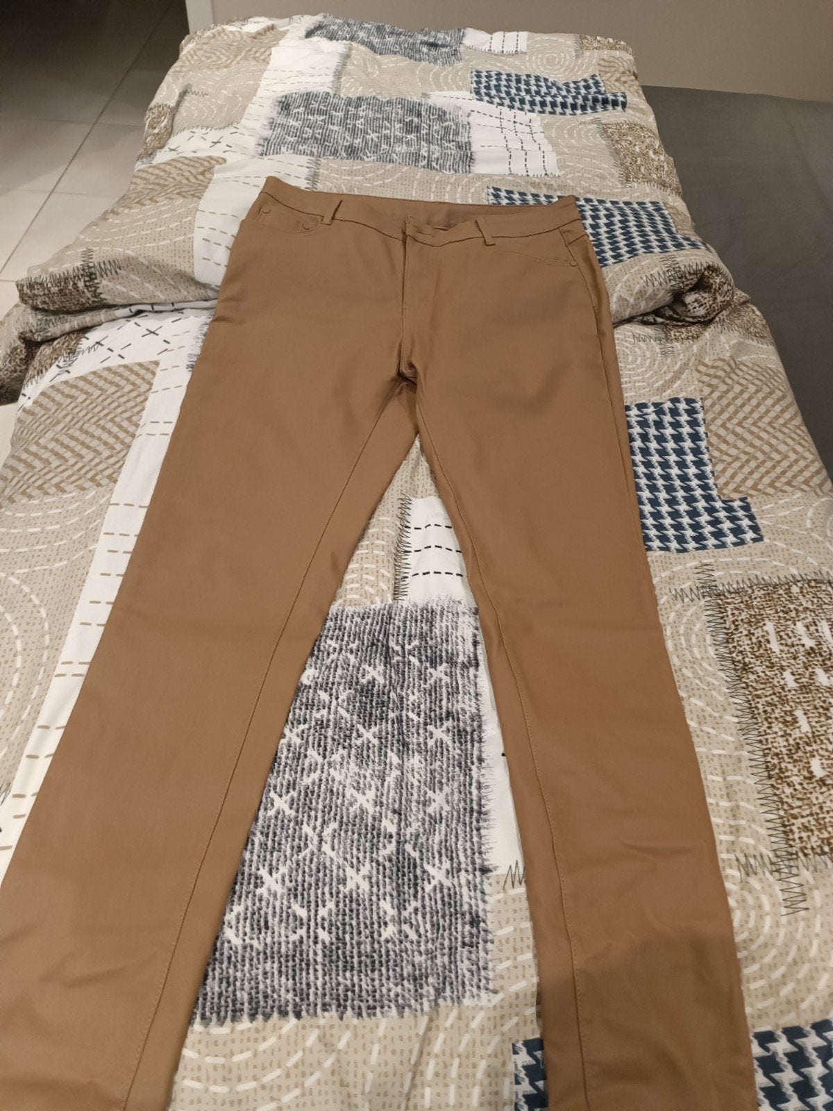 beige broek, Kleding | Dames, Ophalen, Maat 42/44 (L), Beige