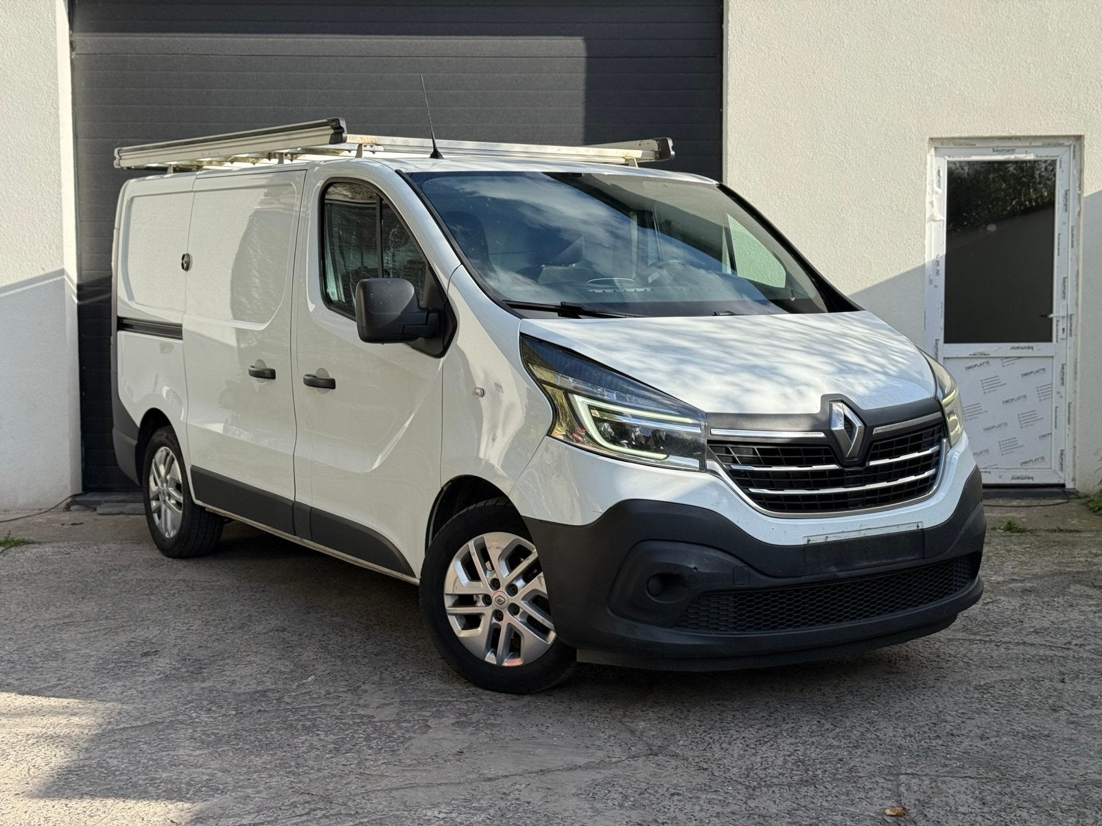 RENAULT TRAFIC 2.0 DCI GRAND CONFORT L1H1170 CH EURO 6D, Autos, Achat, Entreprise, 5 portes, Diesel