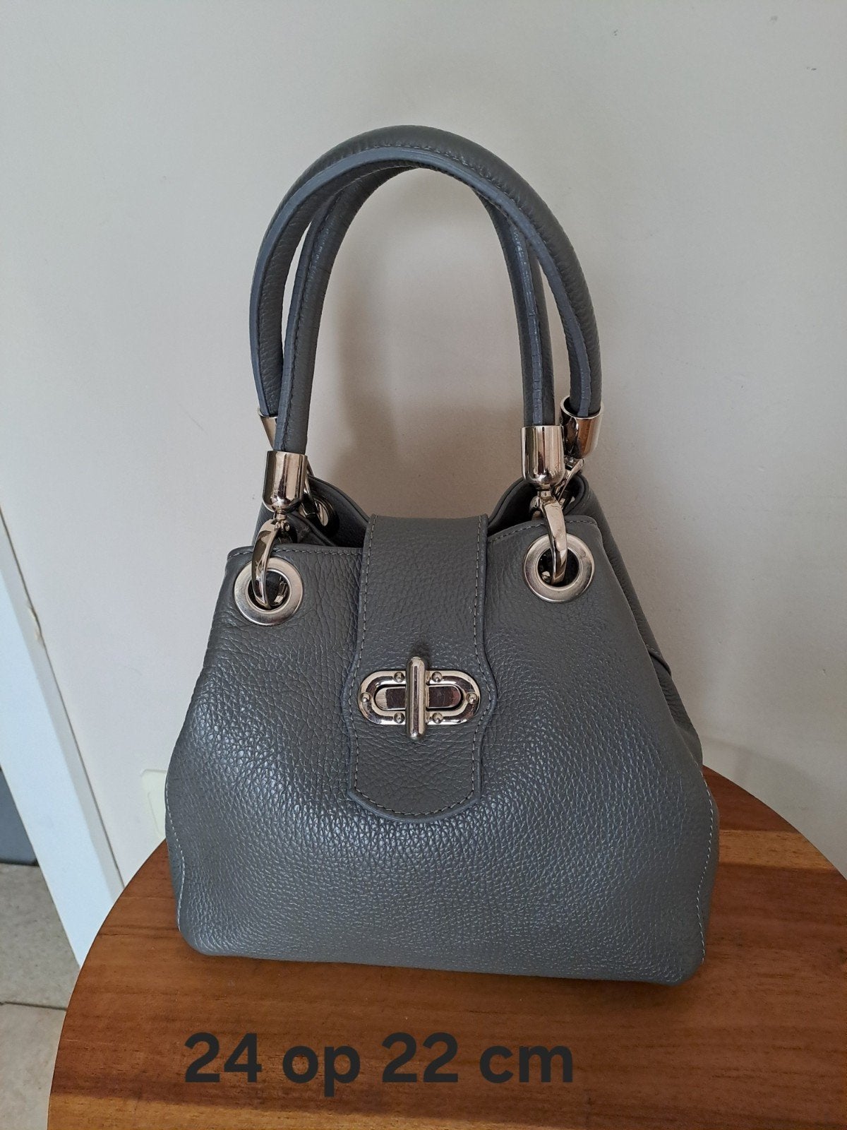Lederen handtas, Handtassen en Accessoires, Tassen | Damestassen, Ophalen of Verzenden, Handtas